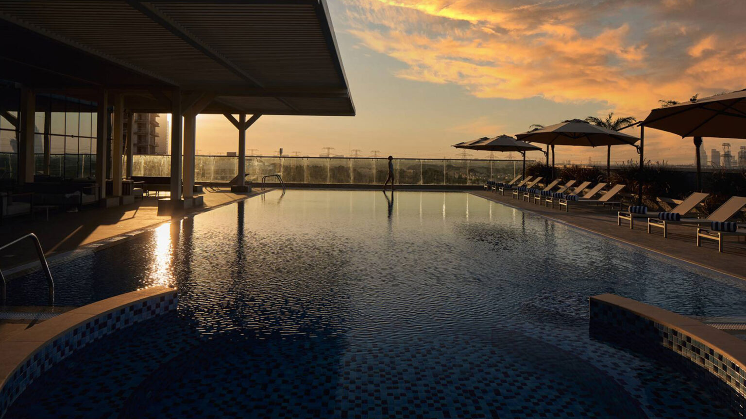 Novotel-Open-Air-Pool-View